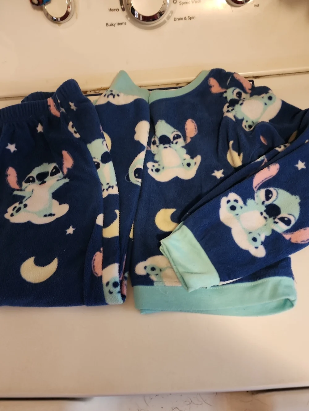 Girls Fleece Stitch Print Pajama Set
